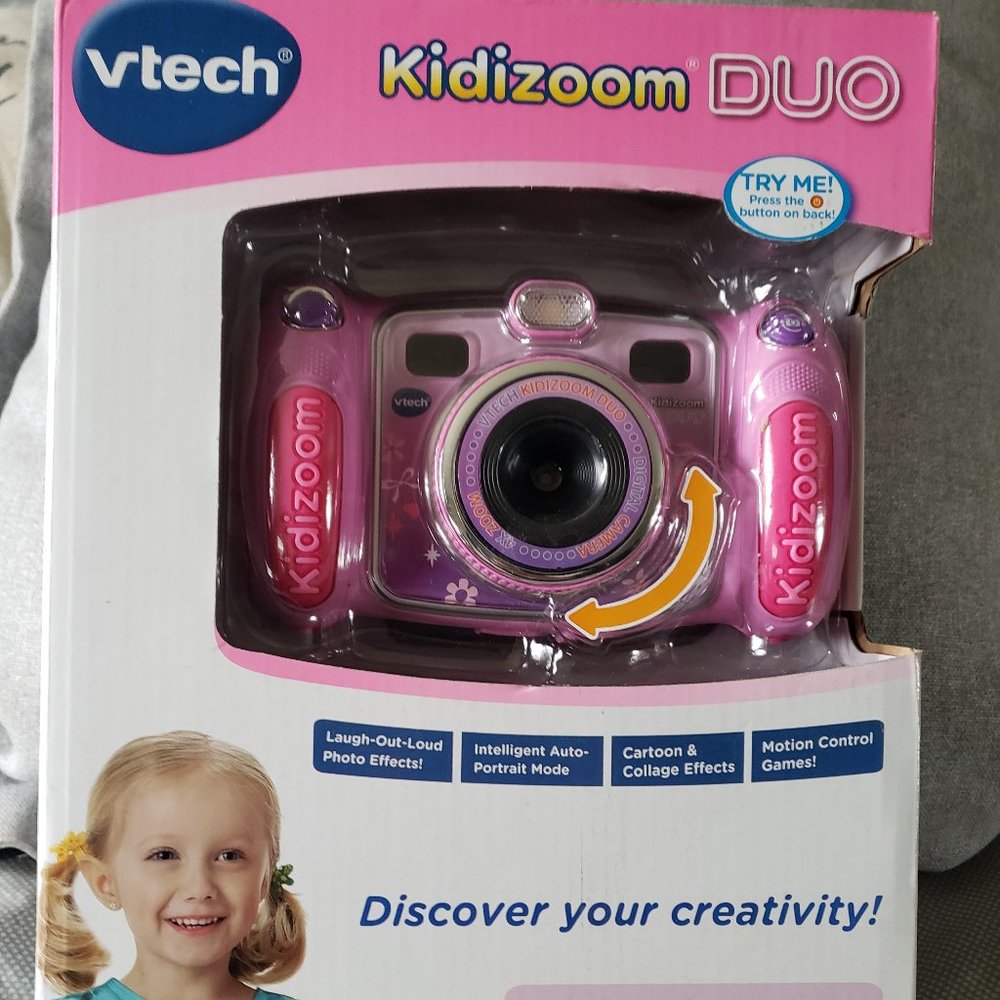 VTech KidiZoom Duo Kids Camera.